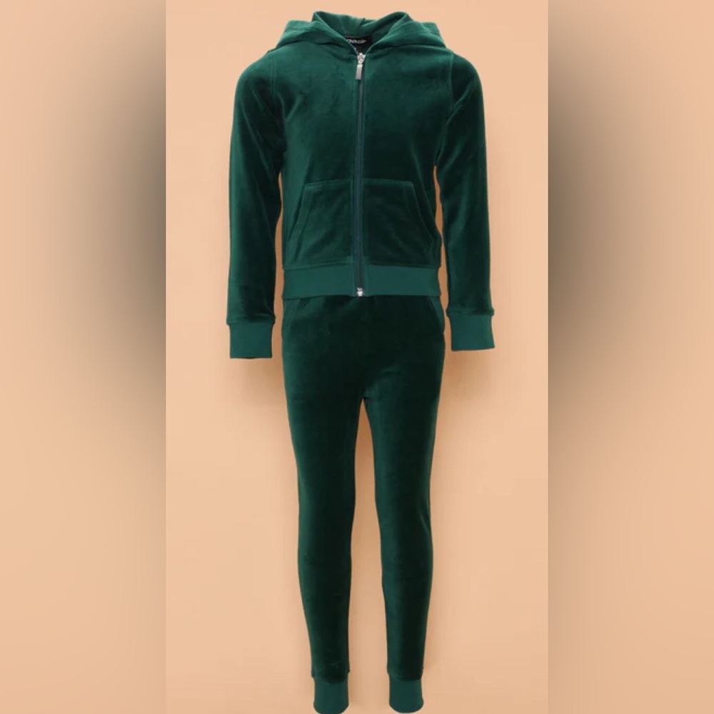 Fashion Nova  - Mini Original Trendsetter Velour Set - Hunter Green